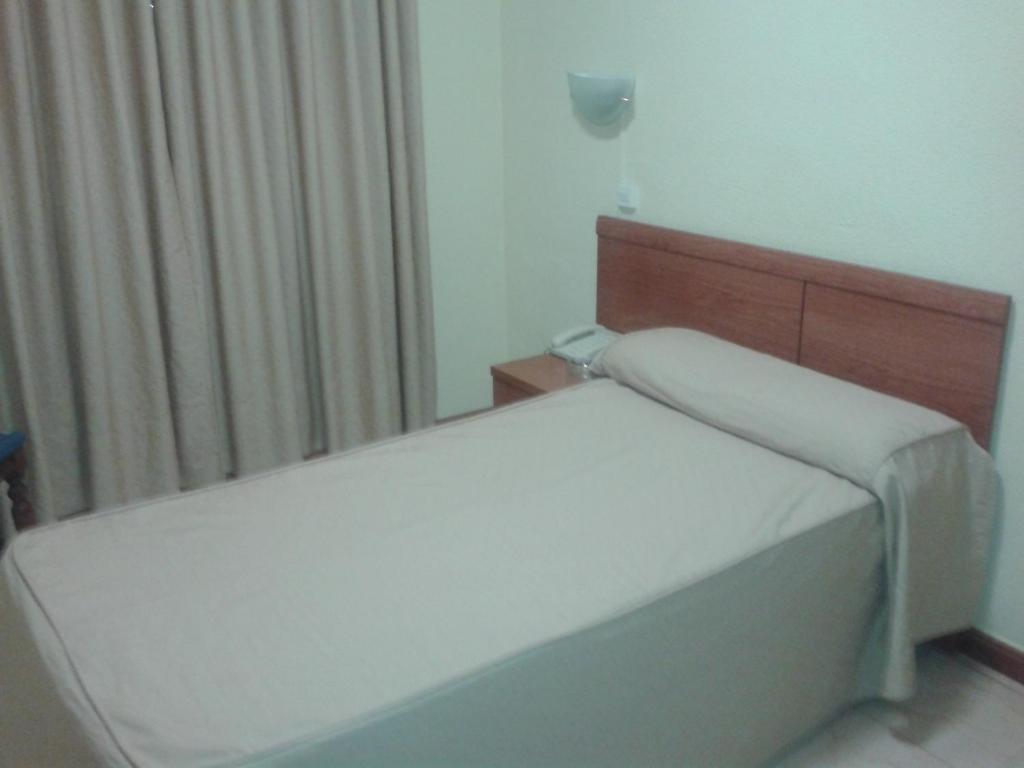 Hotel Los Hermanos Ocaña 部屋 写真