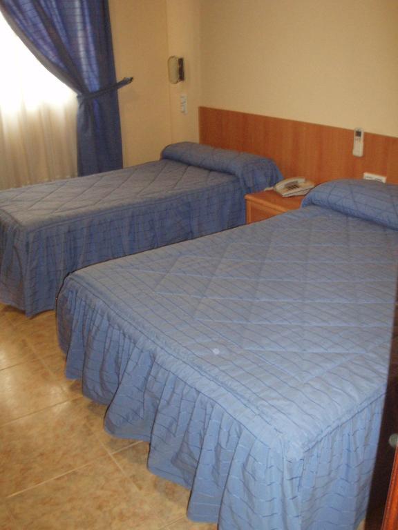 Hotel Los Hermanos Ocaña 部屋 写真